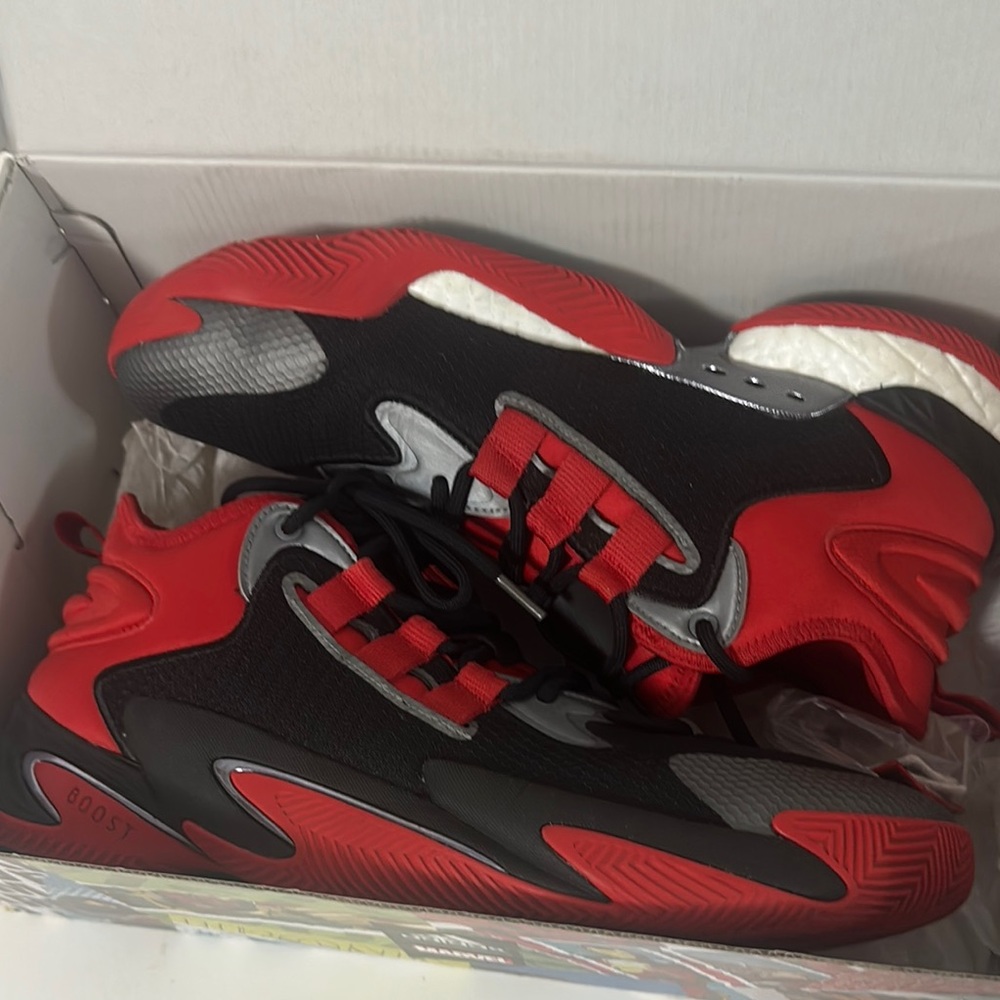 Basketball shoes size 11 | Adidas Marvel BYW select IF0006 Anthony - Picture 14 of 15